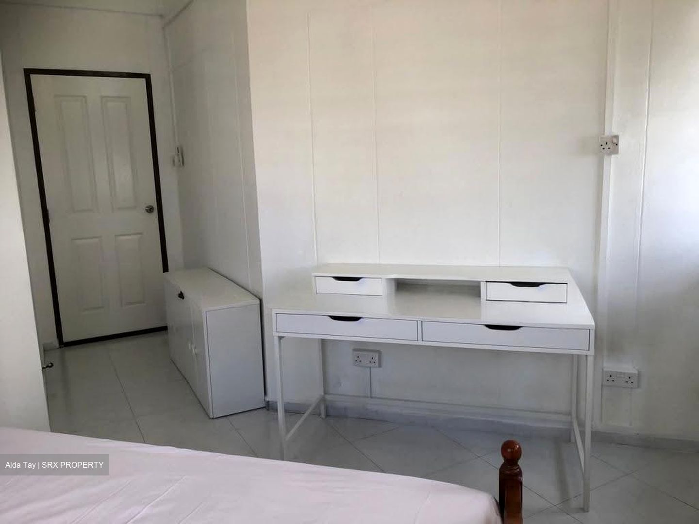 Blk 710 Jurong West Street 71 (Jurong West), HDB Executive #637729401